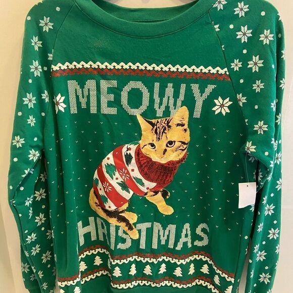 New cat Christmas sweatshirt medium 7/9 - Picture 1 of 5